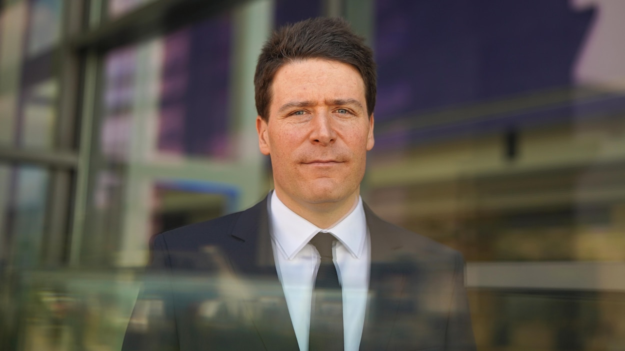 Carte électorale du Québec : un commissaire démissionne