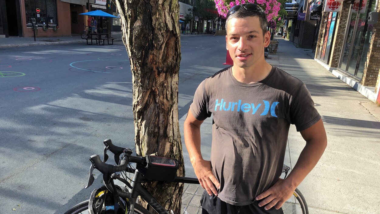 Kevin Lacerte de Rouyn-Noranda se lance dans un long périple en vélo pour se rendre à Québec.