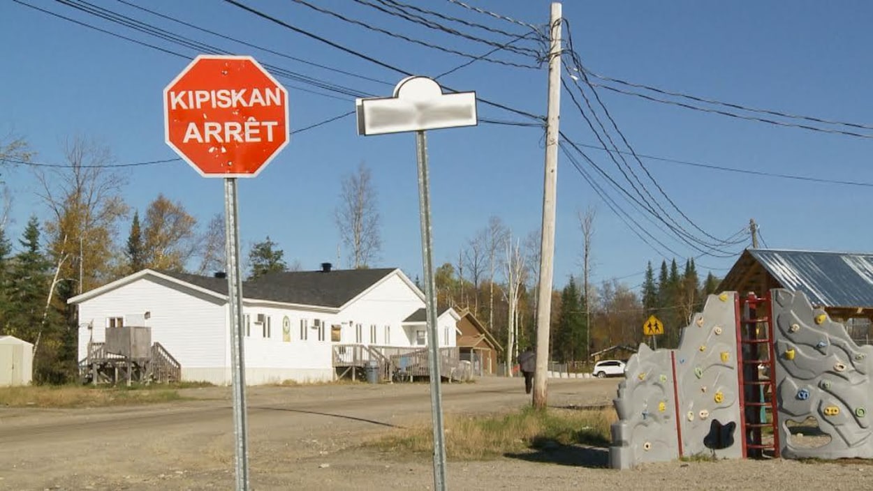 Une communauté anishnabe de l'Abitibi-Témiscamingue Une communauté anishnabe de l'Abitibi-Témiscamingue