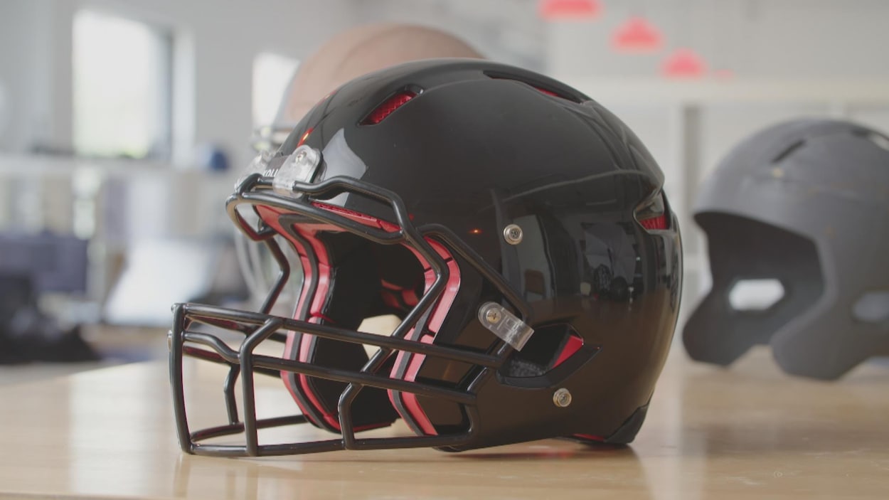 La NFL couronne une équipe québécoise à son concours Helmet