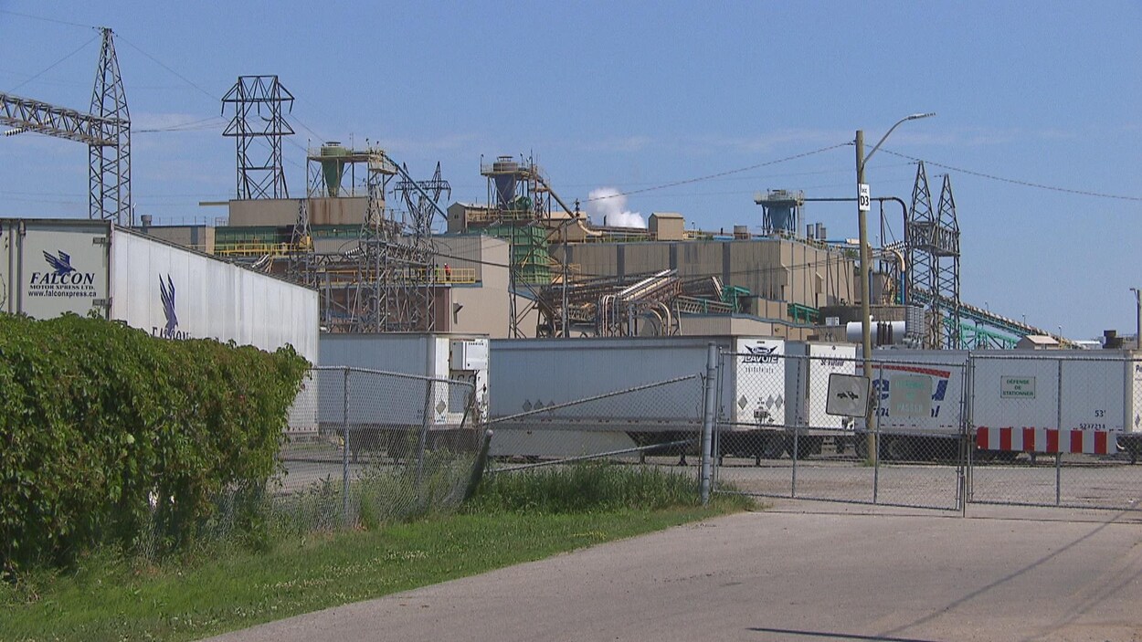 vue de l'usine kruger en été