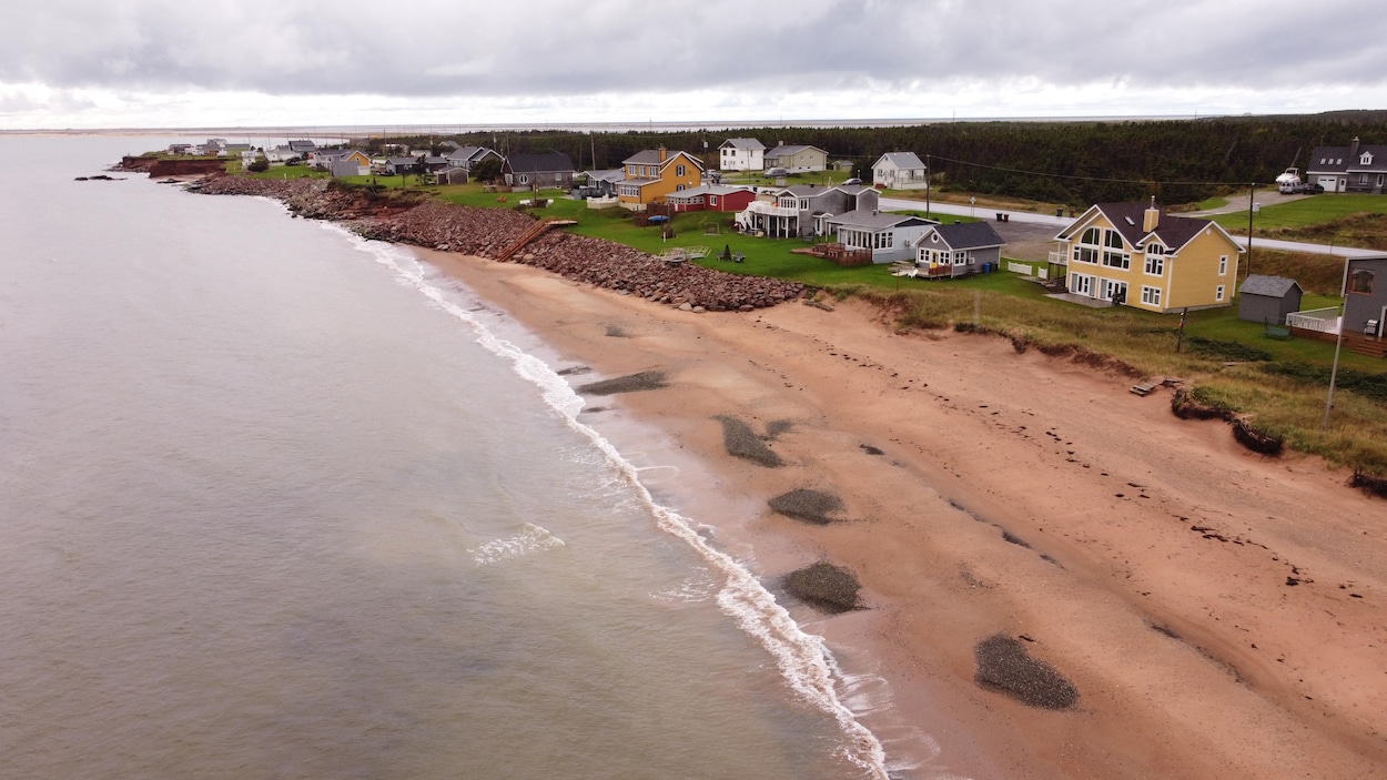 Enrochement de La Martinique : la Municipalité des Îles retardée par Québec