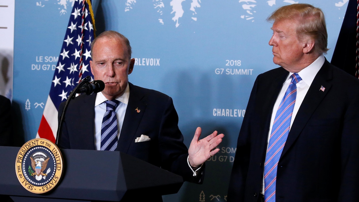 Larry Kudlow intervenant lors d'un point de presse avec le président américain Donald Trump au sommet du G-7 dans Charlevoix. 