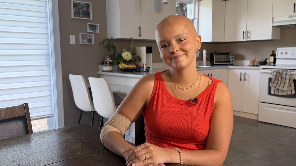 À 23 ans, elle combat un cancer et attend son deuxième enfant