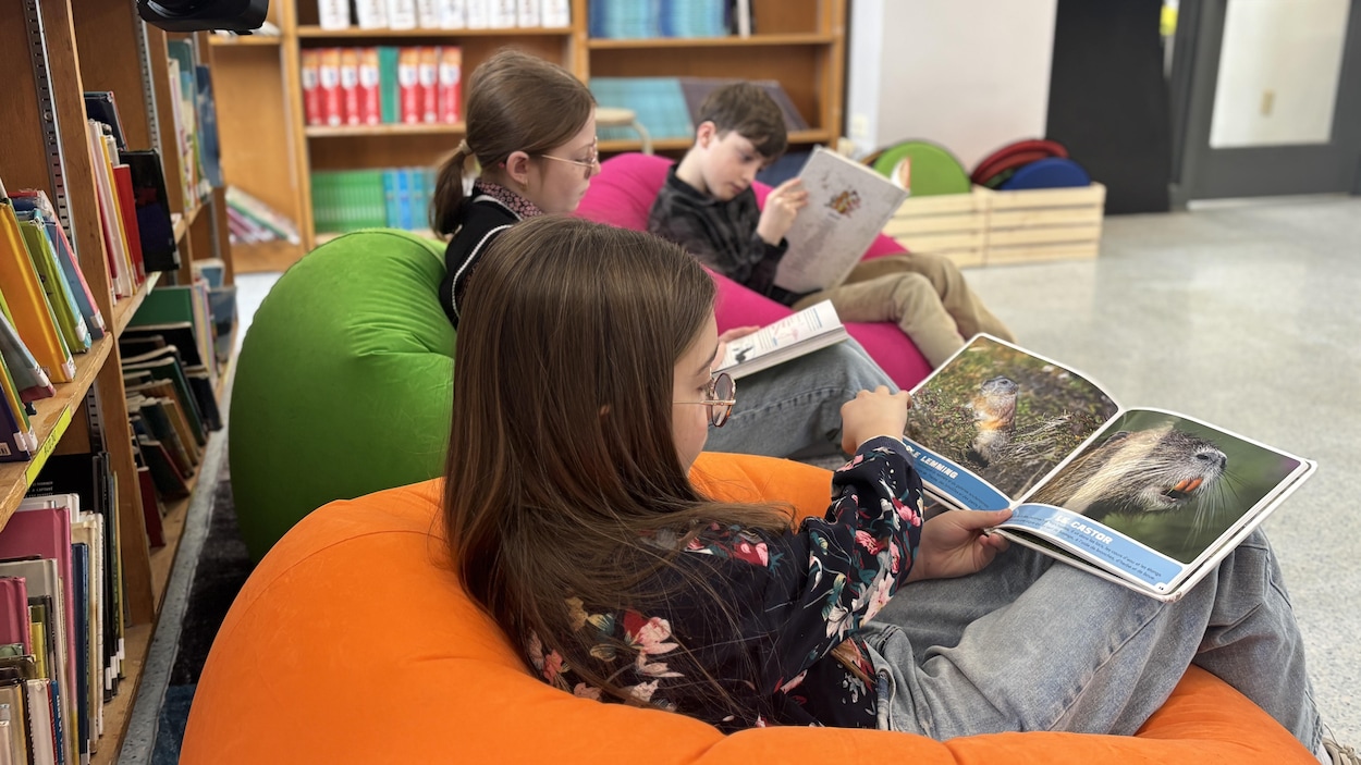 Une école de Jonquière met les bouchées doubles pour faire lire ses élèves