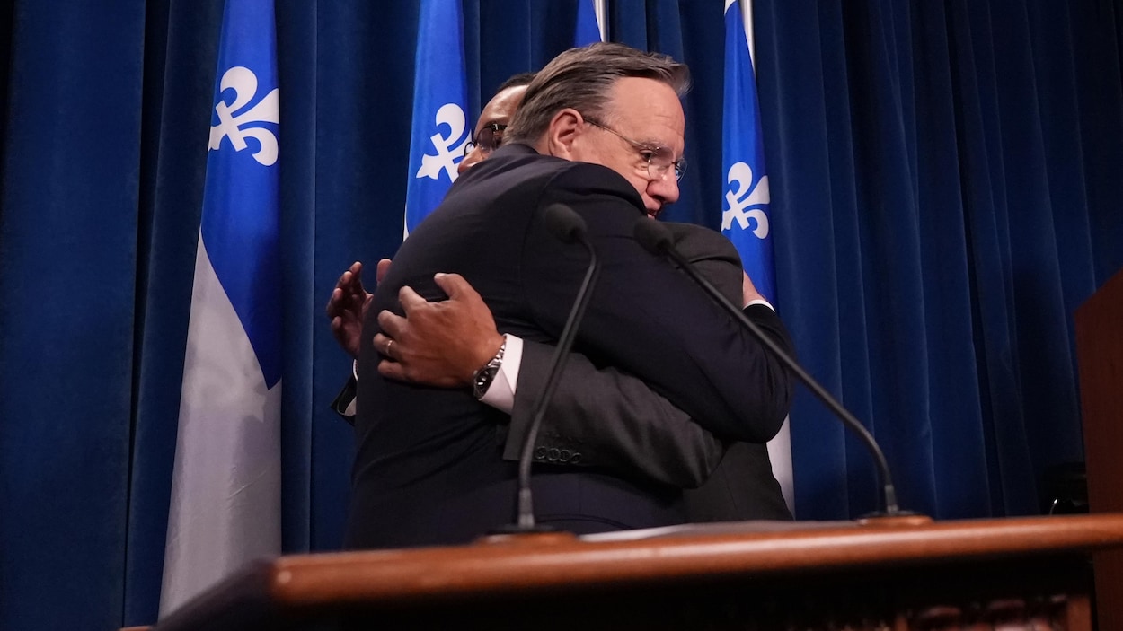 Lionel Carmant abandonne son poste de ministre et quitte le caucus de la CAQ