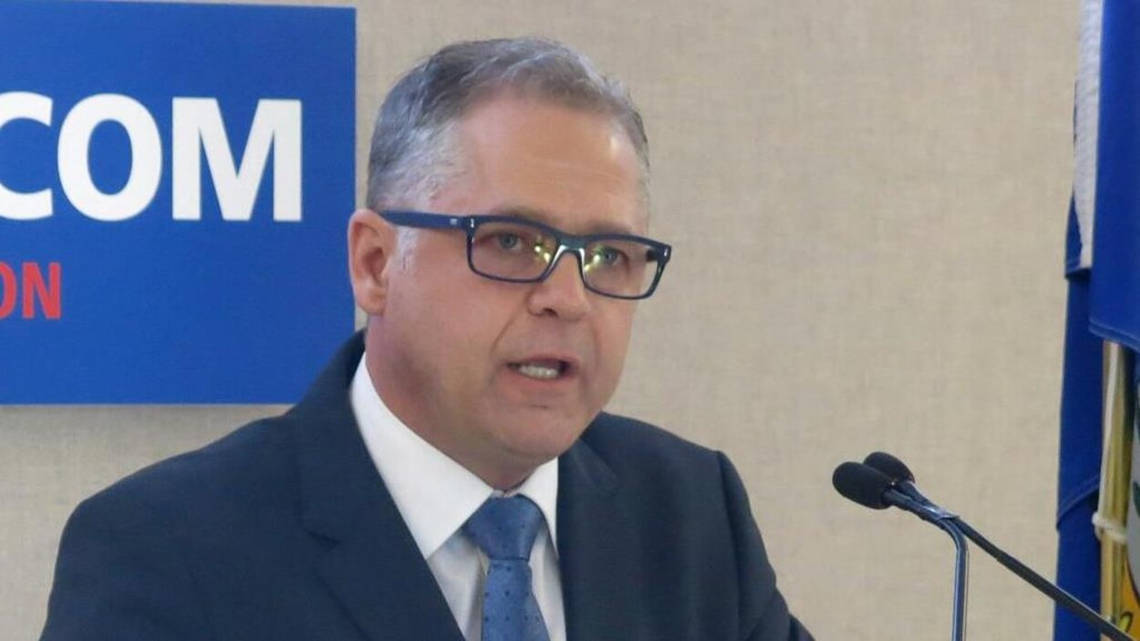Le député de Calgary Len Webber ne se représente pas