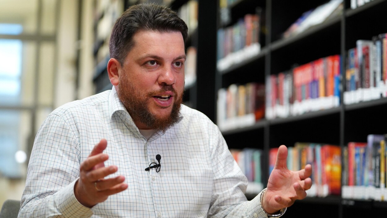 Leonid Volkov, proche de Navalny, agressé devant son domicile en