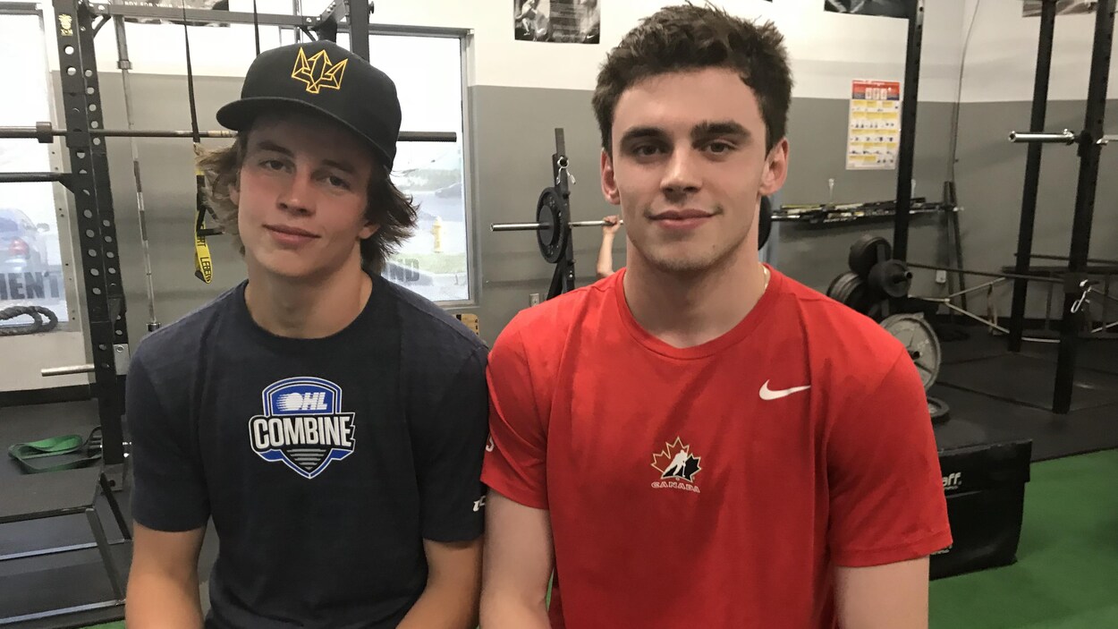 Jean-Luc Foudy, 16 ans, s'entraîne cet été avec son frère Liam, 18 ans, au centre d'entraînement Hyperfit. Jean-Luc Foudy, 16 ans, s'entraîne cet été avec son frère Liam, 18 ans, au centre d'entraînement Hyperfit.