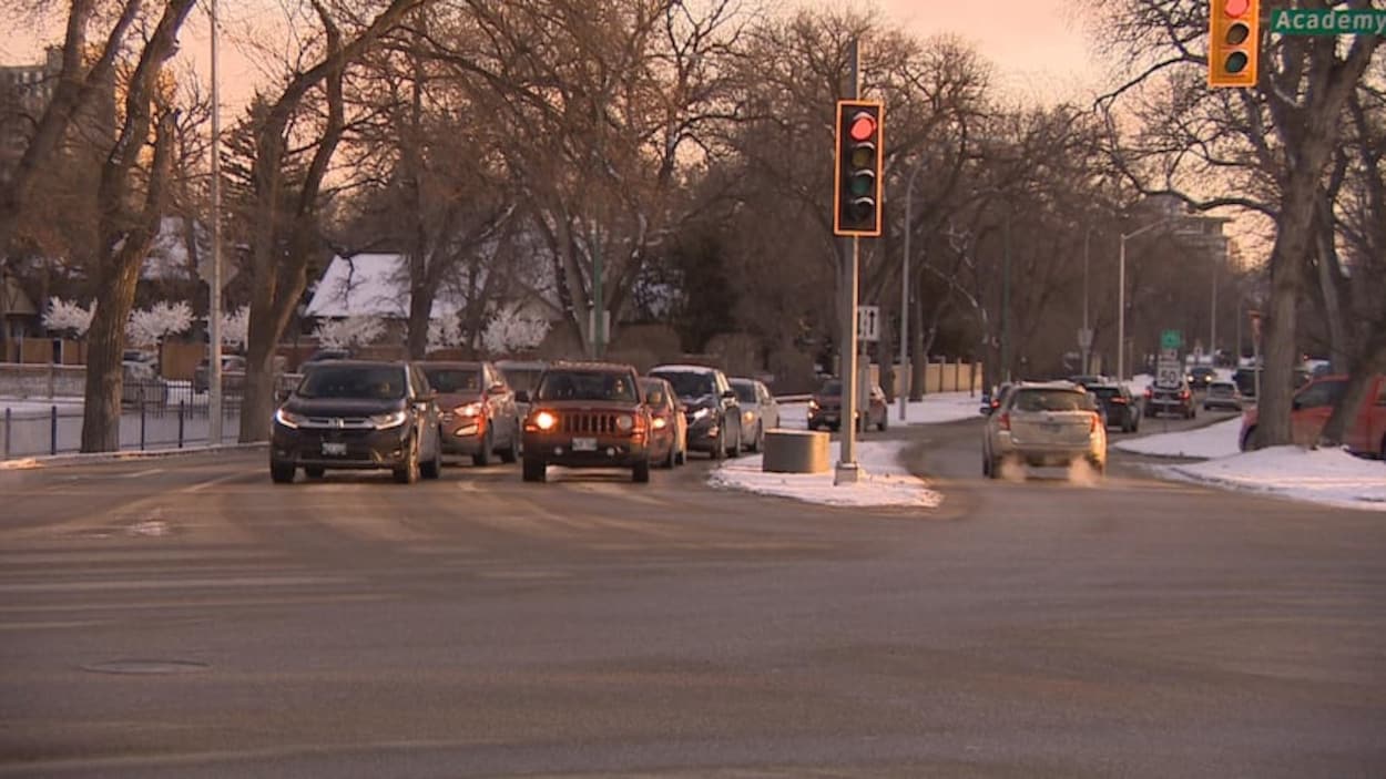 La Ville de Winnipeg veut abaisser la limite de vitesse de 50 à 40 km/h dans des zones