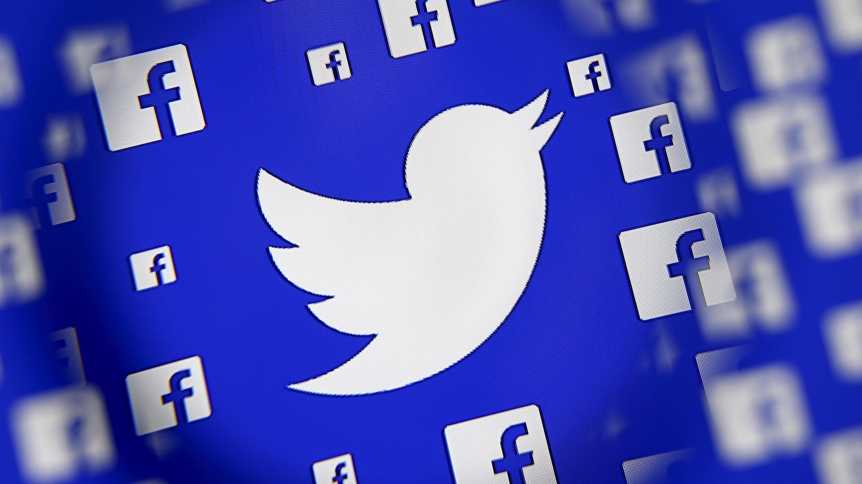 Logos de Twitter et de Facebook