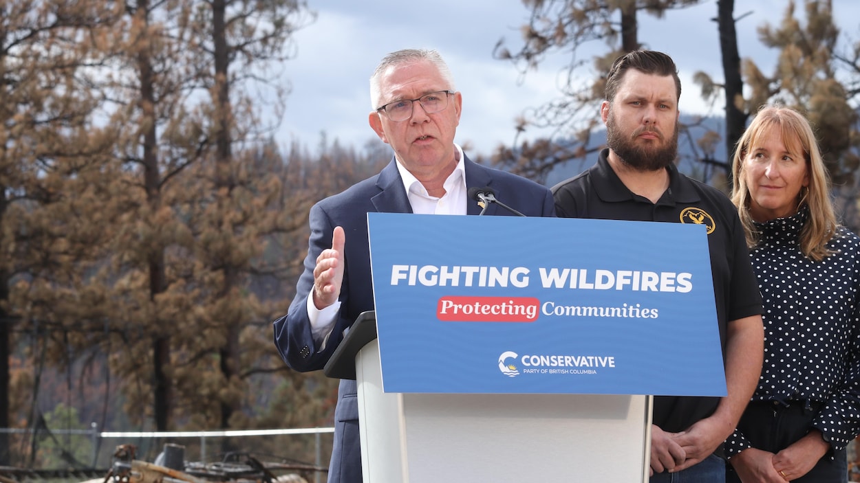 Les conservateurs veulent réformer la gestion des feux de forêt en C.-B.