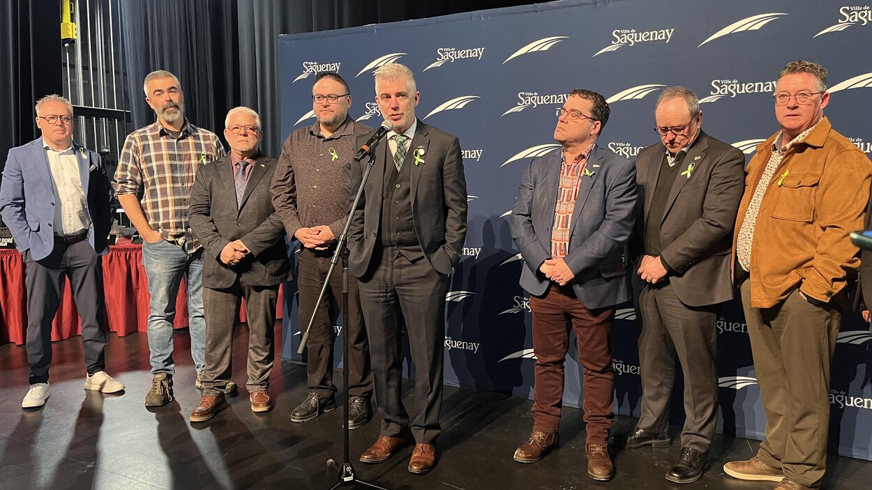 Mobilisation concernant la gestion des barrages de Domtar