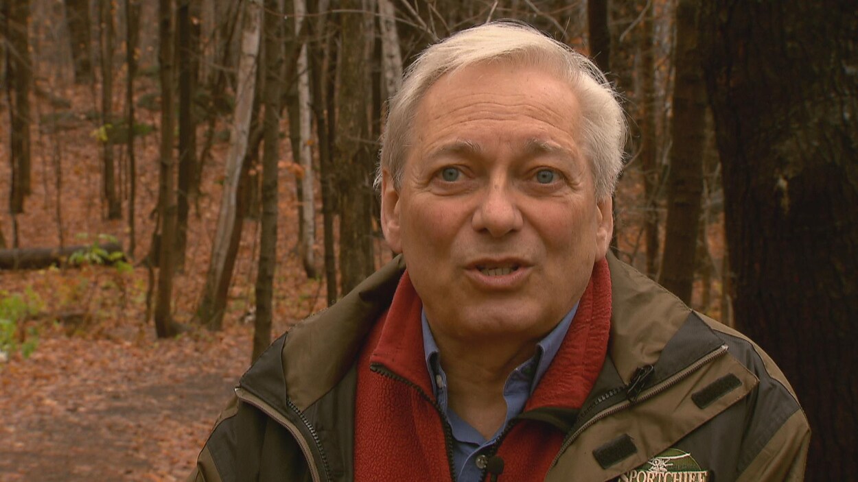 Luc Bouthillier est professeur de politique forestière à l'Université Laval. Luc Bouthillier est professeur de politique forestière à l'Université Laval.