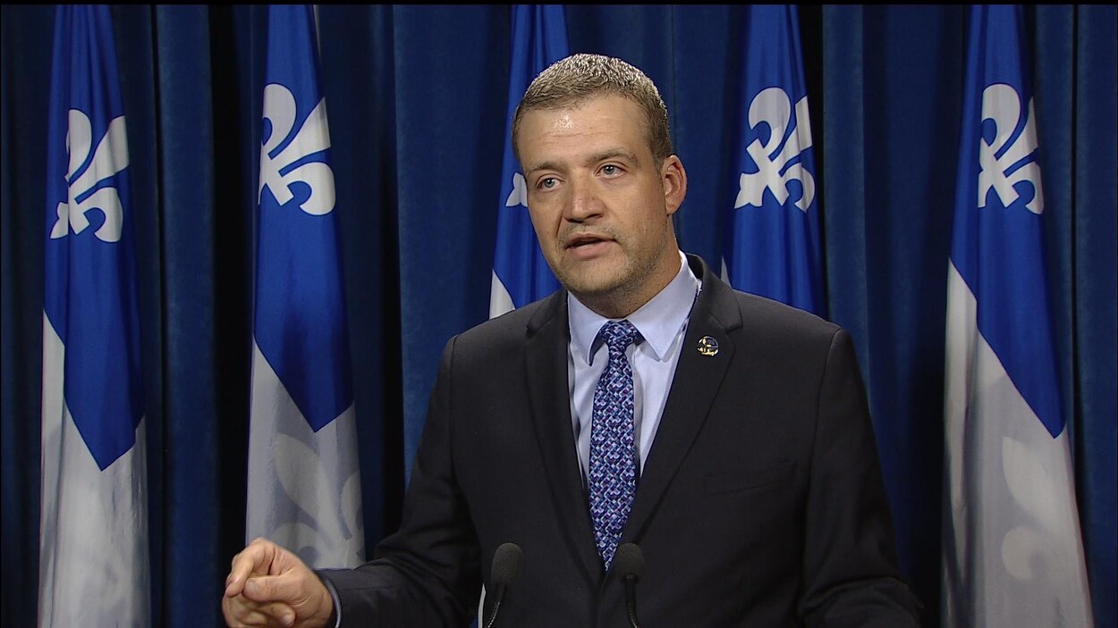Le ministre québécois de la Culture, Luc Fortin Le ministre québécois de la Culture, Luc Fortin