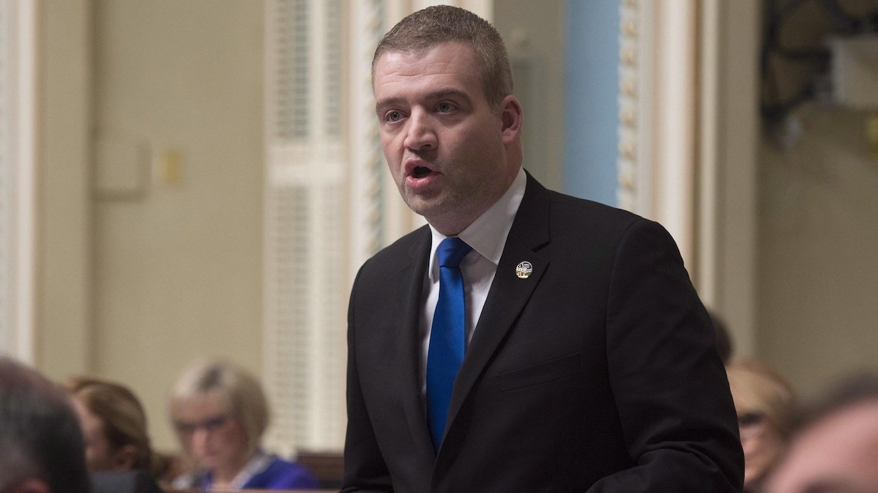 Le ministre de la Famille du Québec, Luc Fortin Le ministre de la Famille du Québec, Luc Fortin