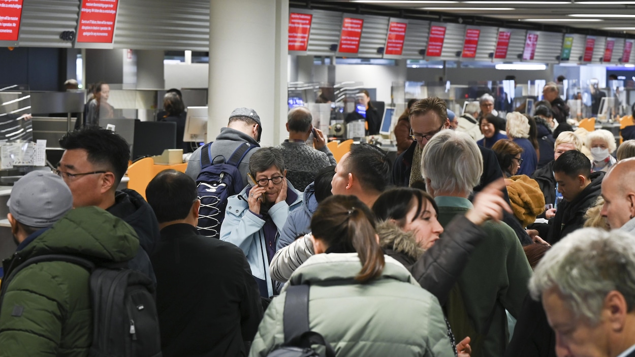 Ottawa a tenu à assouplir les règles d’indemnisation des passagers aériens