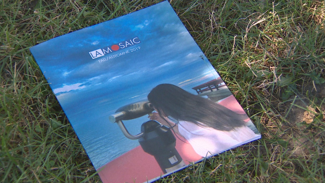 Couverture du magazine La Mosaic.
