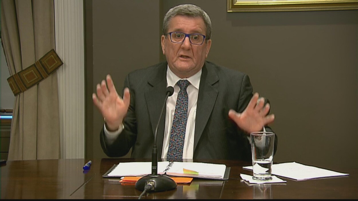 Le maire Labeaume déplore les coûts élevés des manifestations de samedi le 25 novembre.