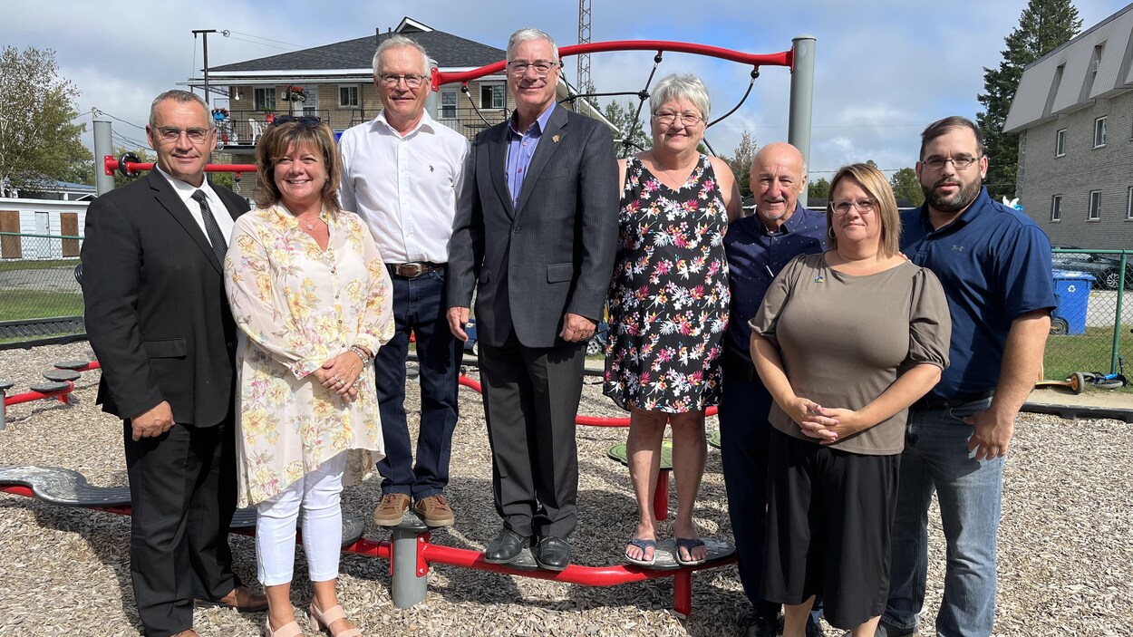 Élections au Québec les maires de la MRC de Papineau dévoilent leurs