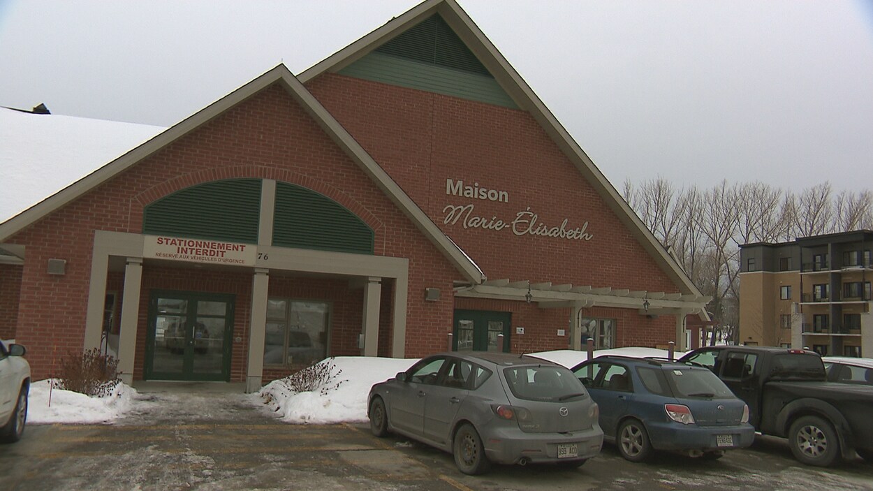 La Fondation Maison Marie-Élisabeth, à Rimouski, soigne et accompagne les personnes en fin de vie et leurs proches. La Fondation Maison Marie-Élisabeth, à Rimouski, soigne et accompagne les personnes en fin de vie et leurs proches.