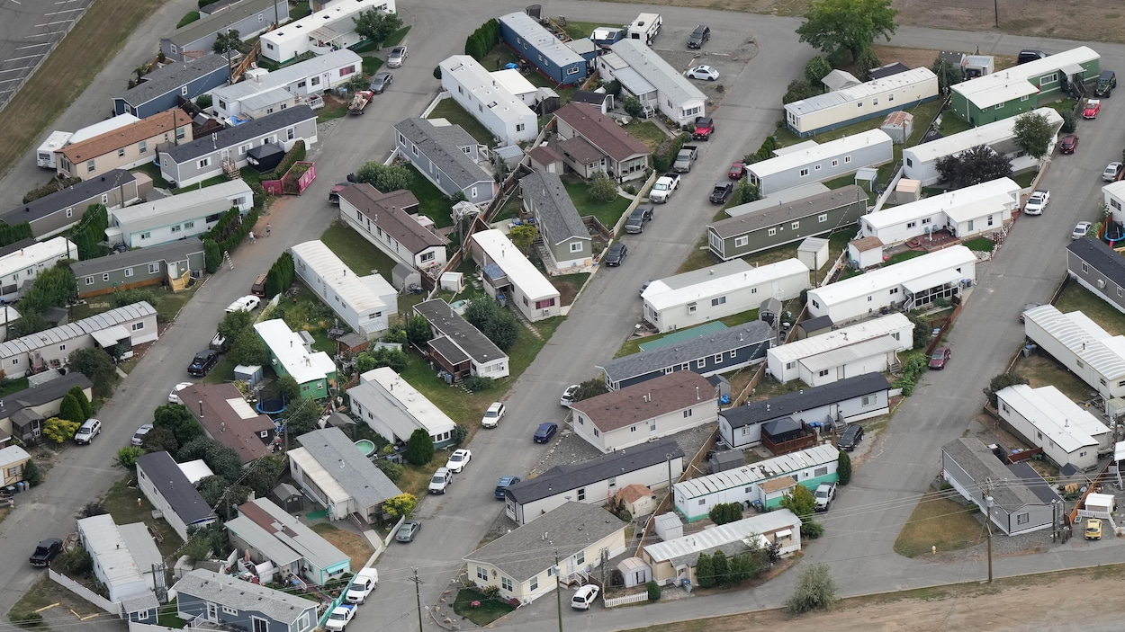 British Columbia protects mobile home residents by amending the law