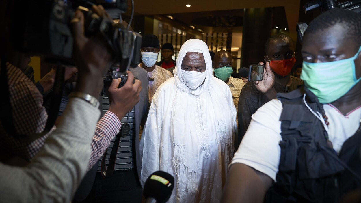 L'imam Mahmoud Dicko, une des figures de l'opposition, a rencontré les chefs d'État de la CEDEAO à Bamako.