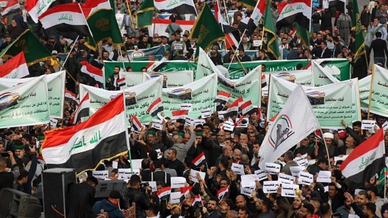 Des manifestants irakiens sur la place Tahrir à Bagdad, le 6 décembre 2019