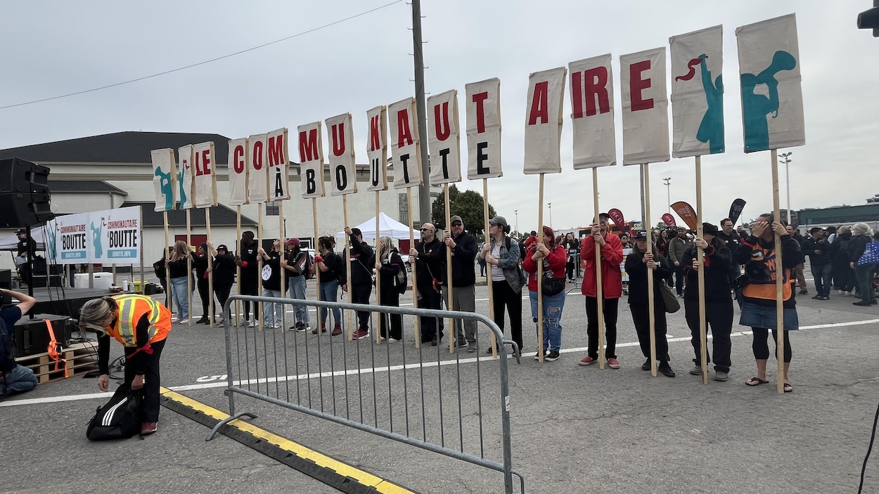 Les Mauriciens appuient les revendications du communautaire