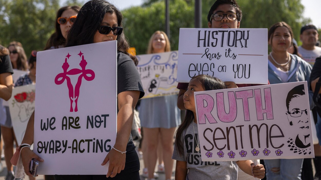 Des Milliers De Femmes Manifestent Aux États Unis Pour Le Droit à Lavortement Radio Canadaca 5218