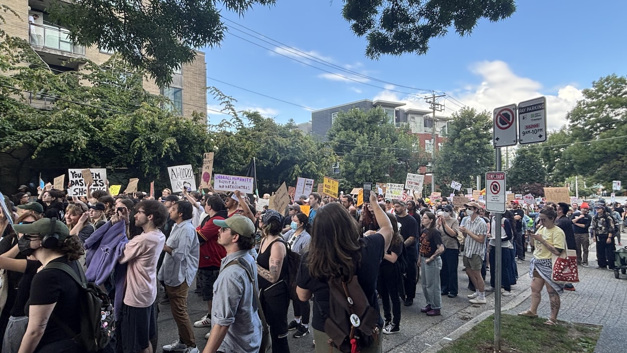 La mobilisation contre les centres de données prend de l’ampleur à Vancouver