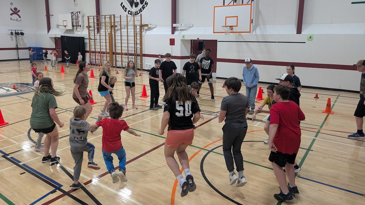 L’École Pointe-des-Chênes soutient la Fondation des maladies du cœur et de l’AVC