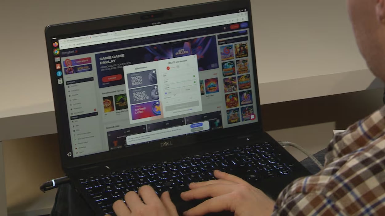 La Société des loteries de la province dénonce l’impact des pubs de sites illégaux