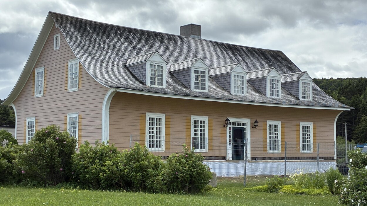 Passation des pouvoirs au Manoir Le Boutillier