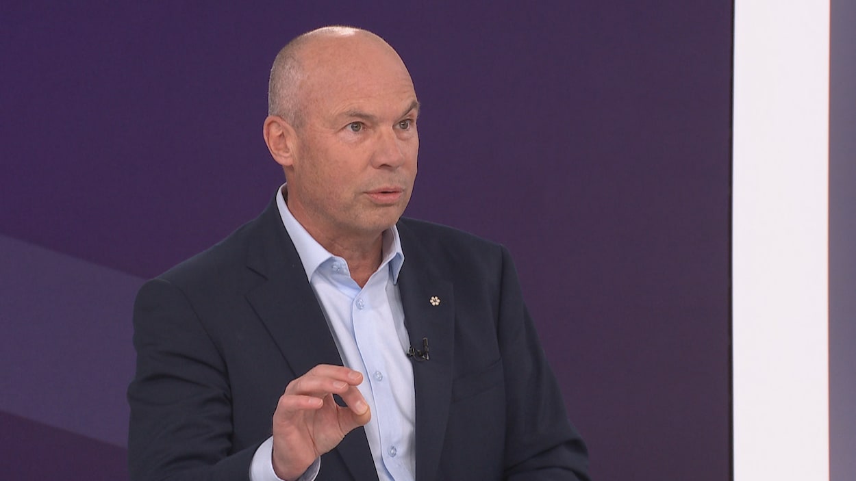 « Cessez d’expulser ceux qui travaillent déjà chez nous », lance le président de Canam