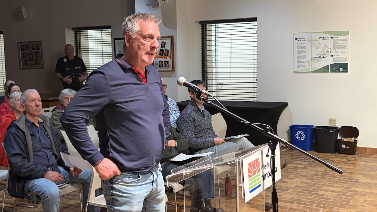 Stade multisports de Rimouski : un appel d’offres « orienté », juge un entrepreneur