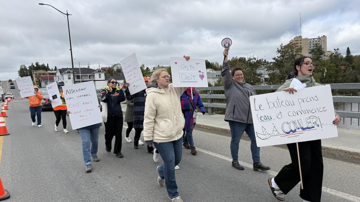 Accès à la justice : des femmes manifestent leur colère à Amos