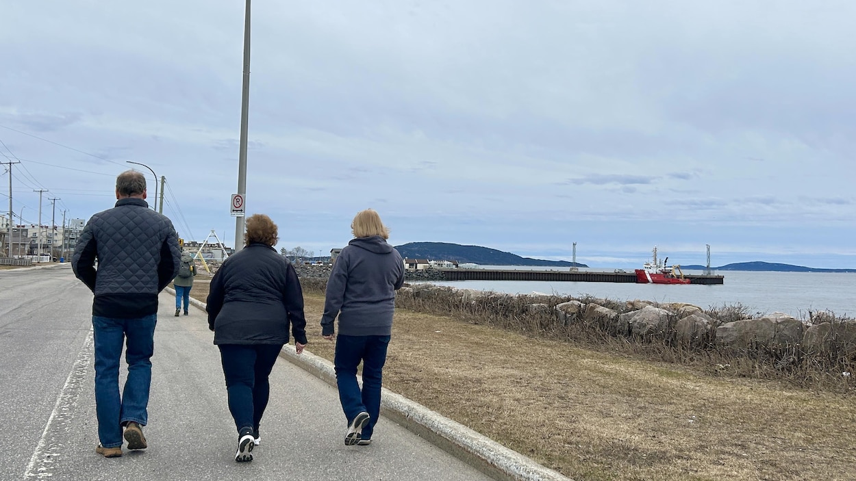 « Ensemble, on bouge ! » : Sept-Îles marche pour prévenir les maladies