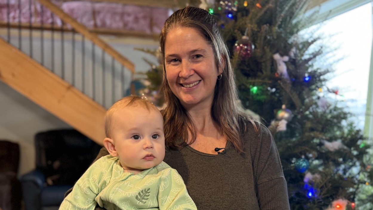 Cette mère prépare un réveillon pour ses 10 enfants à Noël