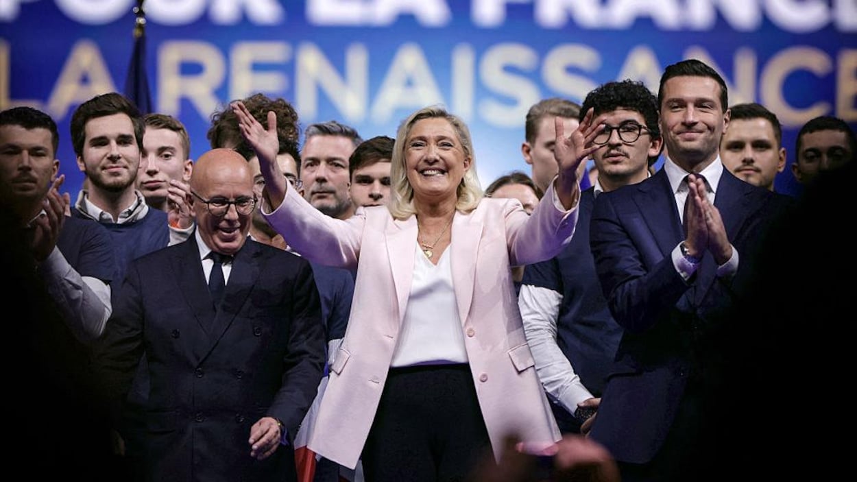 France : Marine Le Pen lance sa campagne en promettant une « renaissance »
