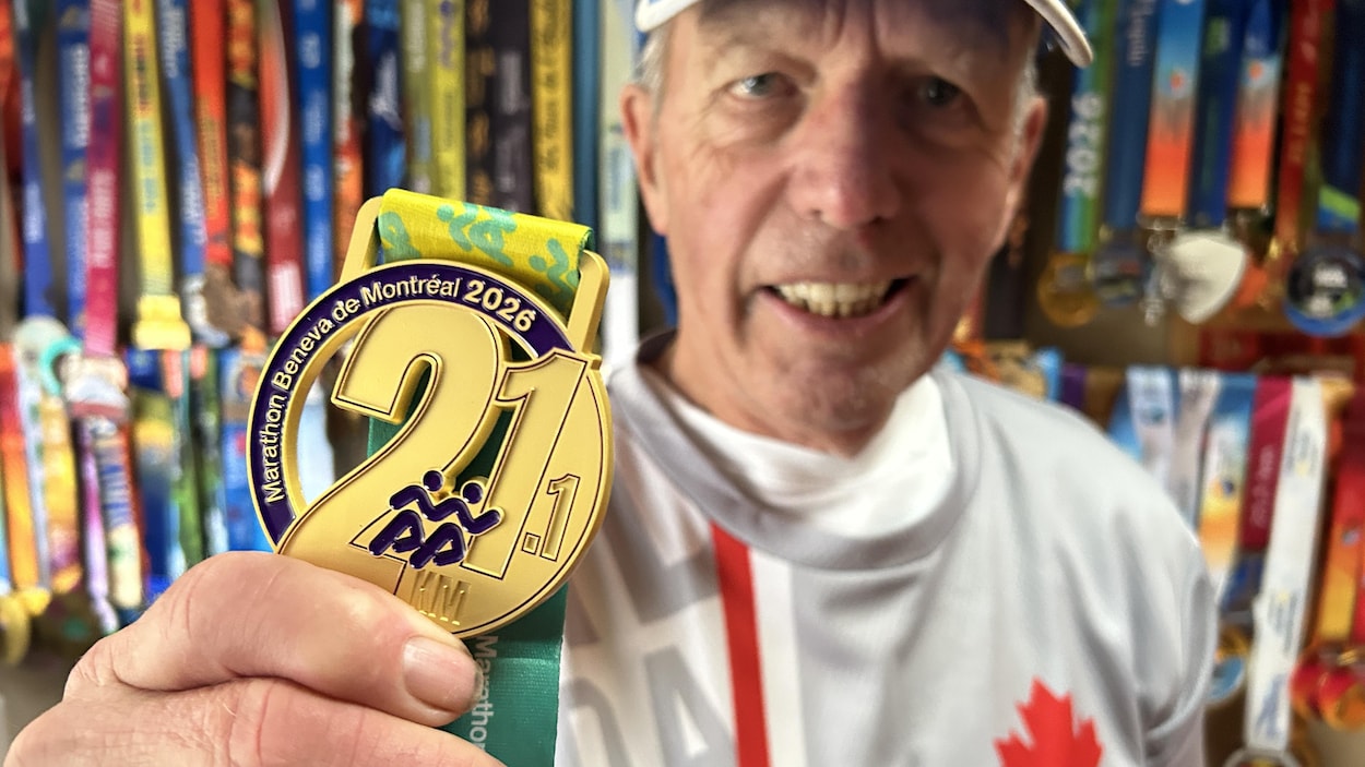 Mario Landreville, 81 ans et 400 médailles de course
