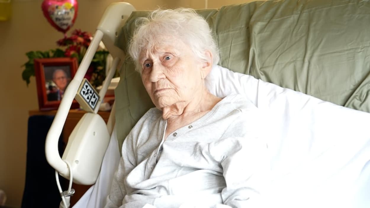 Une femme de 94 ans dénonce les obstacles à l’aide médicale à mourir au Manitoba