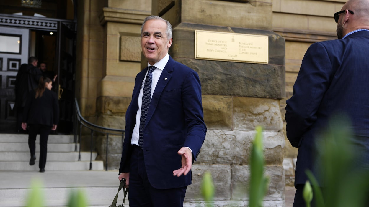 C’est confirmé : Mark Carney dirigera un gouvernement libéral minoritaire