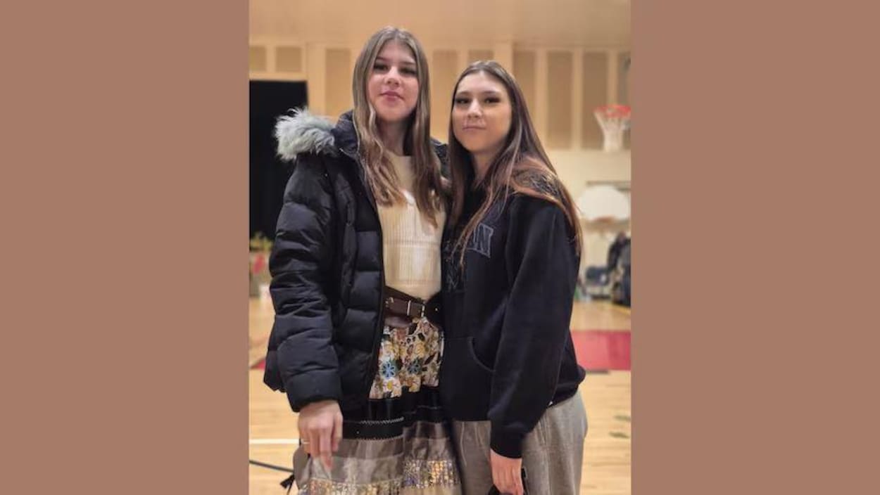 Une marche en mémoire d’une adolescente heurtée par un camion sur la route 11