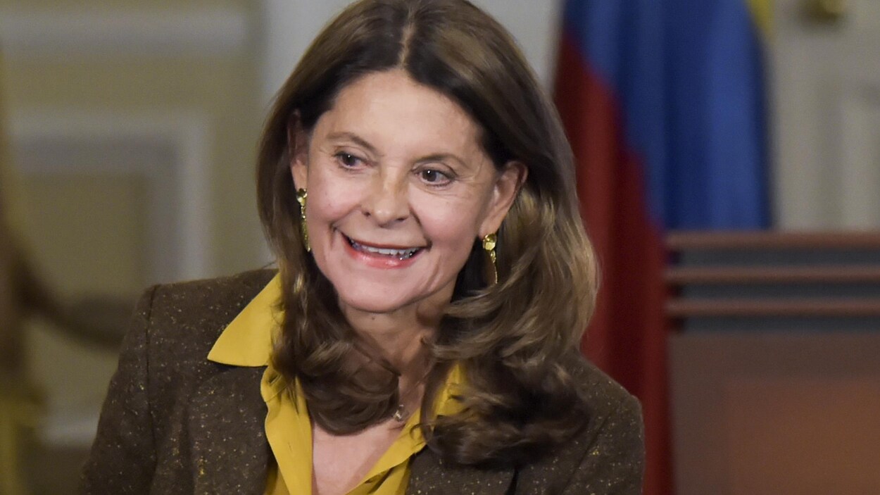 Plan rapproché de Mme Ramirez.