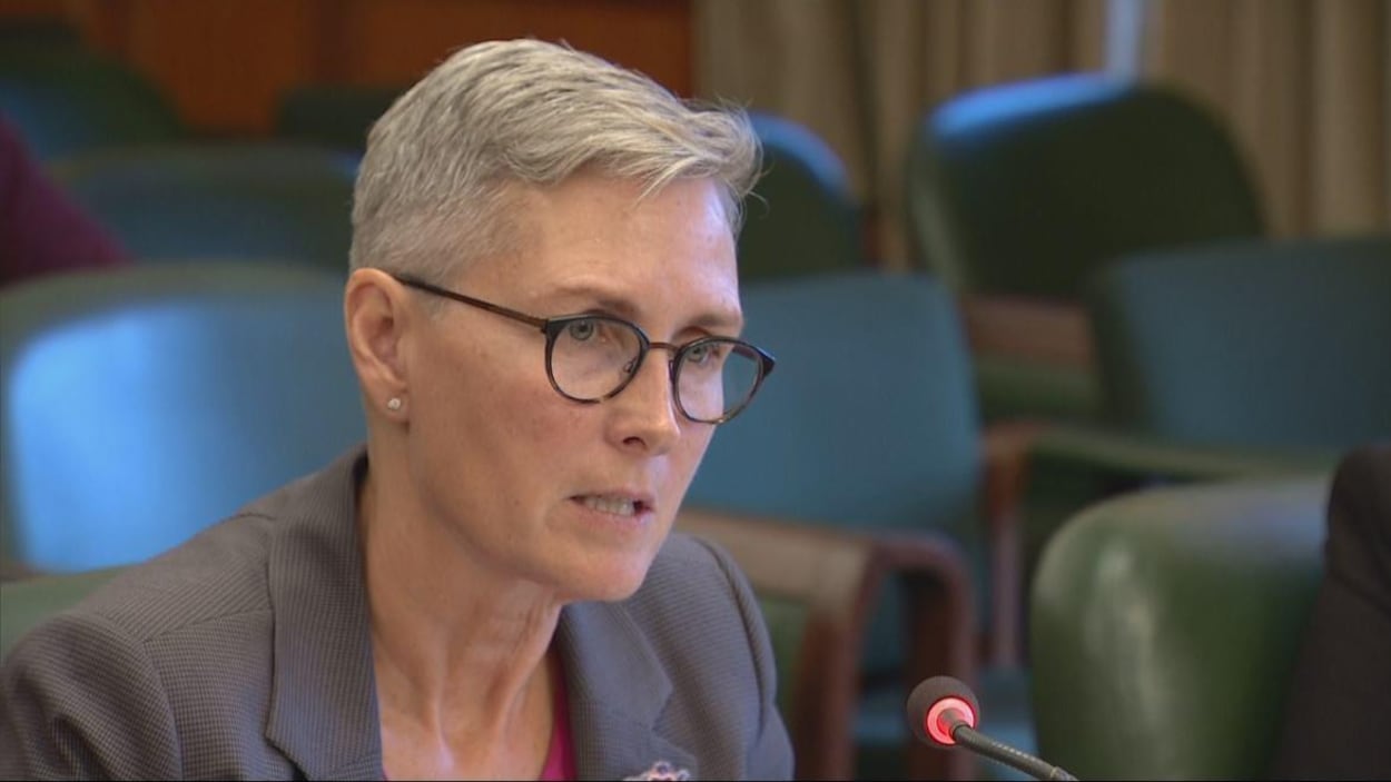 Mary Ellen Turpel-Lafond, directrice du Centre sur l’histoire des pensionnats autochtones de l’Université de la Colombie-Britannique. Mary Ellen Turpel-Lafond, directrice du Centre sur l’histoire des pensionnats autochtones de l’Université de la Colombie-Britannique.