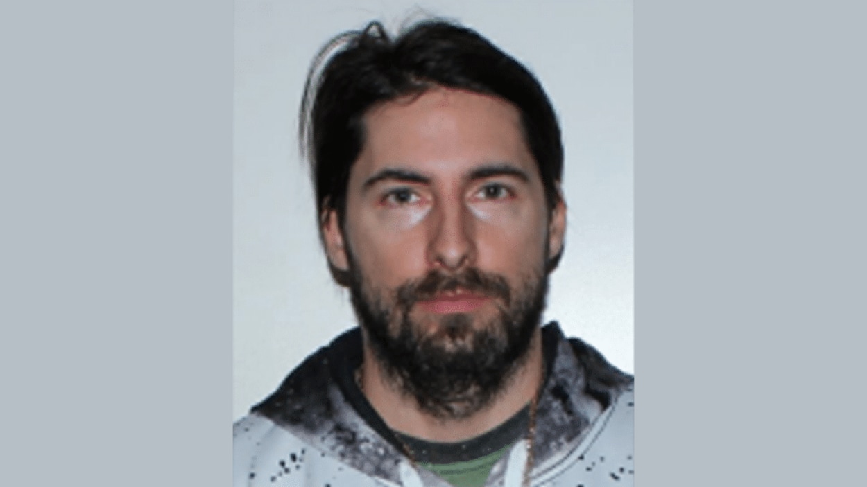 Fuite de données chez Desjardins : le fugitif Maxime Paquette arrêté à Cancun