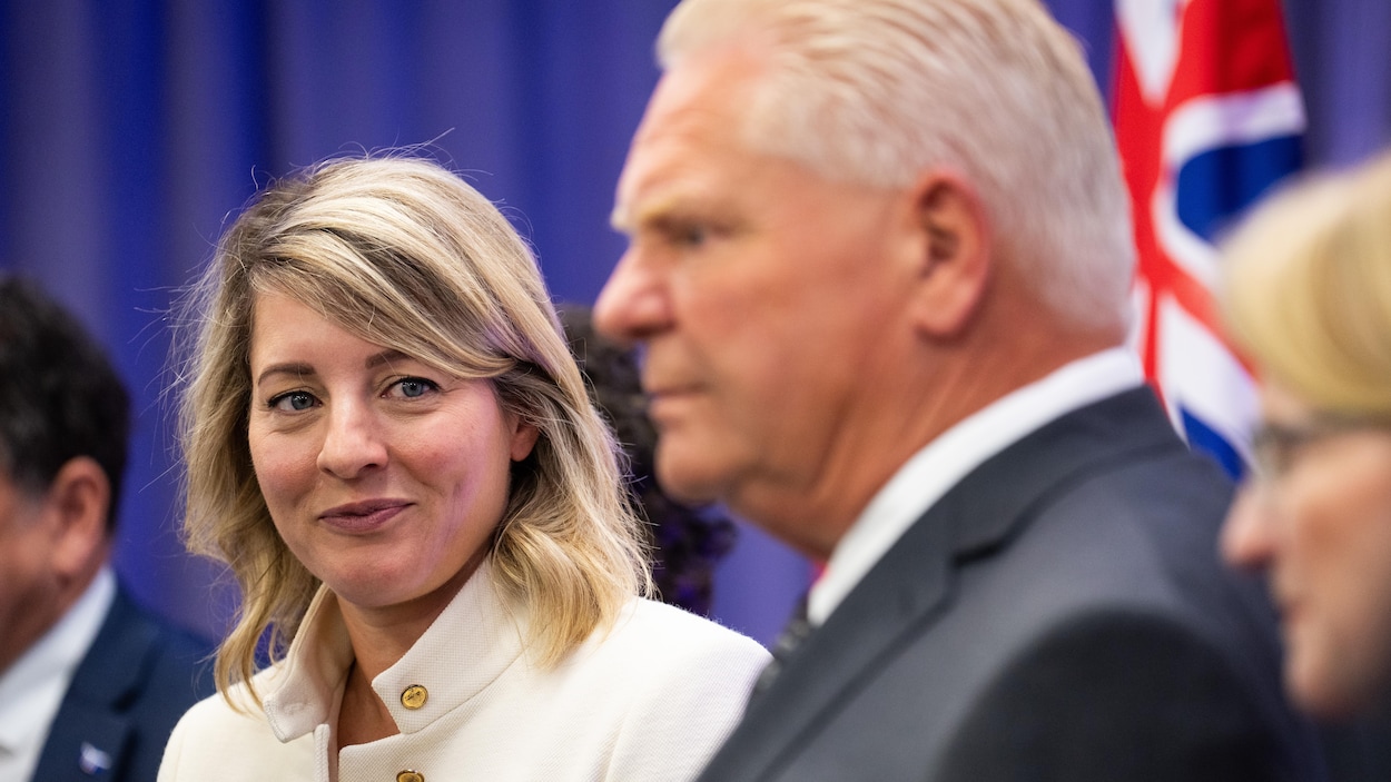 Ford et Joly réclament un nouveau modèle de Stellantis à son usine de Brampton