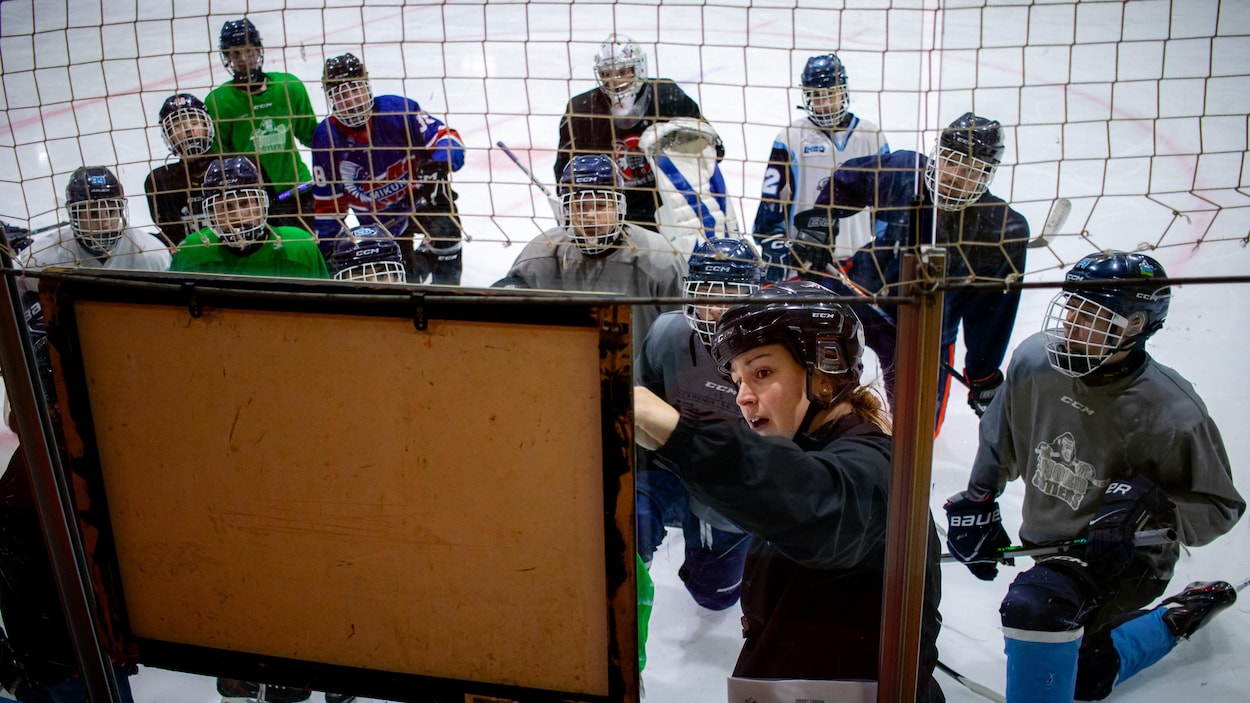 Mélanie Bouchard inspire la relève en hockey sur la Côte-Nord