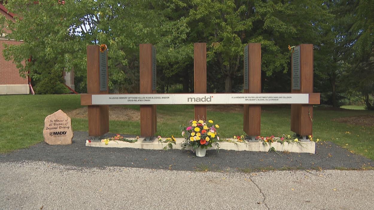 Vigile de MADD Canada : 11 victimes ajoutées au monument ontarien